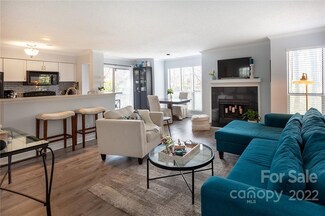 2500 Cranbrook Ln Unit 10, Charlotte, NC 28207