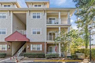5329 Warminster Dr Unit 202, Virginia Beach, VA 23455