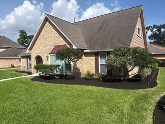 3831 Blue Spring Dr, Houston, TX 77068