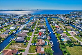 5318 Congo Ct, Cape Coral, FL 33904