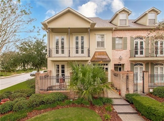 221 Rue Esplanade, Mandeville, LA 70471