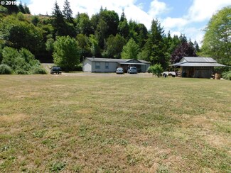 95241 Sitkum Ln, Myrtle Point, OR 97458