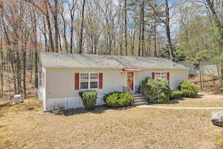 26 Birch Hill Estates Rd, Wolfeboro, NH 03894