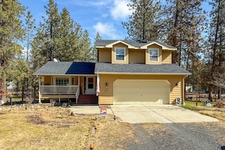 16625 N Wylie Dr, Nine Mile Falls, WA 99026