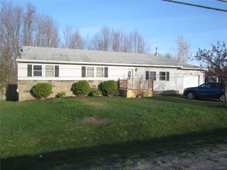 315 County Route 1a, Oswego, NY 13126