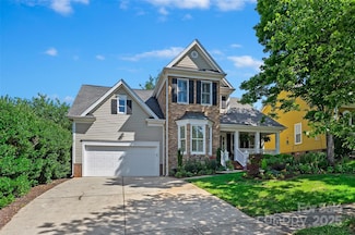 8109 Hawk Crest Ct, Charlotte, NC 28270