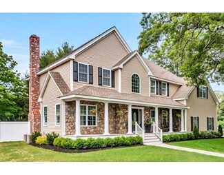 147 Center St, North Easton, MA 02356