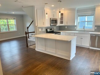 46 Elm Rd Unit 2, Caldwell, NJ 07006
