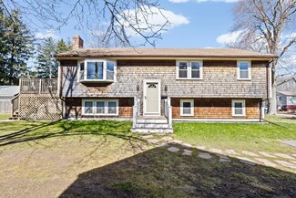 57 Albion St, Rockland, MA 02370