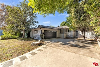 6649 Whitman Ave, Van Nuys, CA 91406