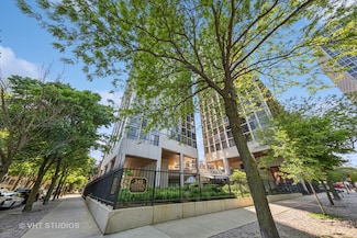345 W Fullerton Pkwy Unit 1508, Chicago, IL 60614