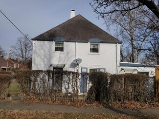 3700 Bonfield Dr, Cincinnati, OH 45220