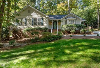 6117 Bayberry Ln, Raleigh, NC 27612