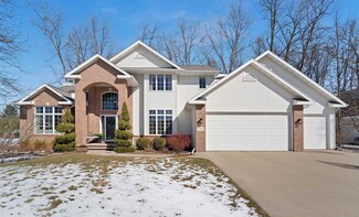 W5956 Moonflower Dr, Appleton, WI 54915