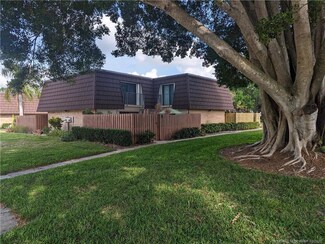6137 SE Riverboat Dr, Stuart, FL 34997