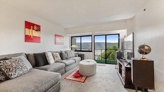 1020 Warburton Ave Unit 9C, Yonkers, NY 10701