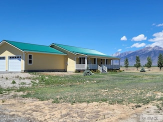 3885 N 3580 W, MacKay, ID 83255