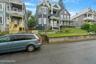 77 Mechanic St, Amsterdam, NY 12010