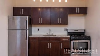 41 Havemeyer St Unit 2F, Brooklyn, NY 11211