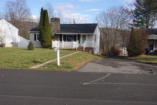 1621 Rita Rd, Vestal, NY 13850