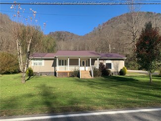 17 Susan Dr, Seth, WV 25181