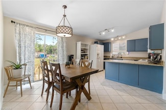 3321 Golden Gate Blvd E, Naples, FL 34120