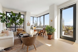 550 Vanderbilt Ave Unit 901, Brooklyn, NY 11238