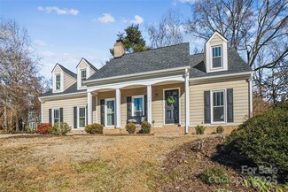 1011 Jaywood Ln, Matthews, NC 28105
