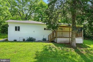 14 Summit Point Dr, Front Royal, VA 22630