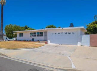 17924 Gard Ave, Artesia, CA 90701