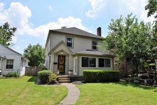 690 S Roosevelt Ave, Columbus, OH 43209