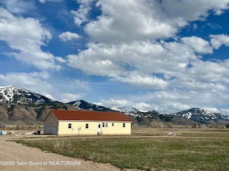 413 Harmon Ln, Afton, WY 83110