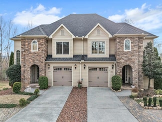 352 Licklog Ridge, Hayesville, NC 28904