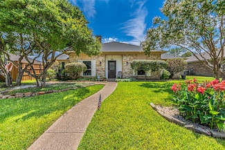 1500 Flintwood Dr, Richardson, TX 75081