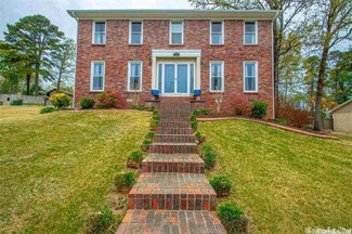 3705 Doral Dr, Little Rock, AR 72212