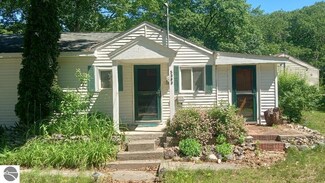 5383 E 14th St, Au Gres, MI 48703