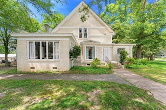 209 Westminster Hwy, Westminster, SC 29693