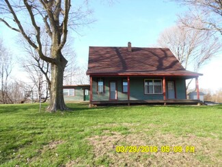 1179 E State Road 218, Camden, IN 46917