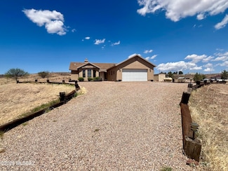 102 Wagon Wheel Ln, Sonoita, AZ 85637