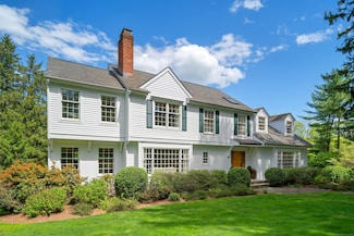 4 Hedgerow Common, Weston, CT 06883