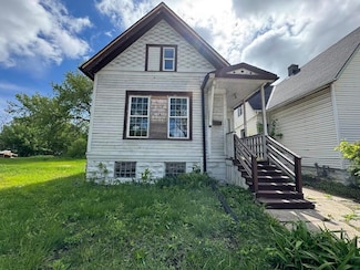 2908 N 6th St, Milwaukee, WI 53212