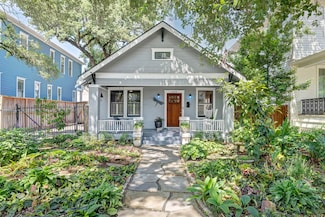 1229 Cortlandt St, Houston, TX 77008