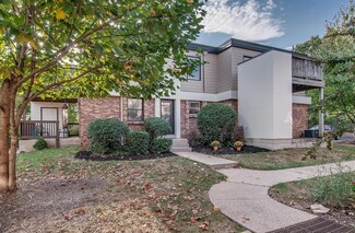 940 Gale Ln, Nashville, TN 37204