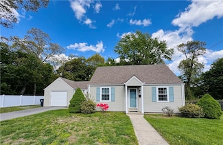 188 Sumner Ave, Warwick, RI 02888
