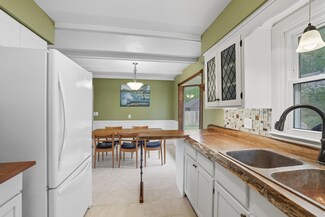 7928 Hillside Trail S, Cottage Grove, MN 55016