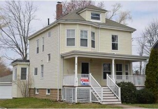 77 Conant St, Beverly, MA 01915