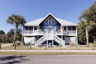 210 S Island View Ave, Long Beach, MS 39560