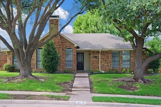 2035 Robin Hill Ln, Carrollton, TX 75007