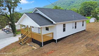 410 W Walden St, La Follette, TN 37766