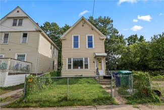 1657 Ontario Ave, Niagara Falls, NY 14305